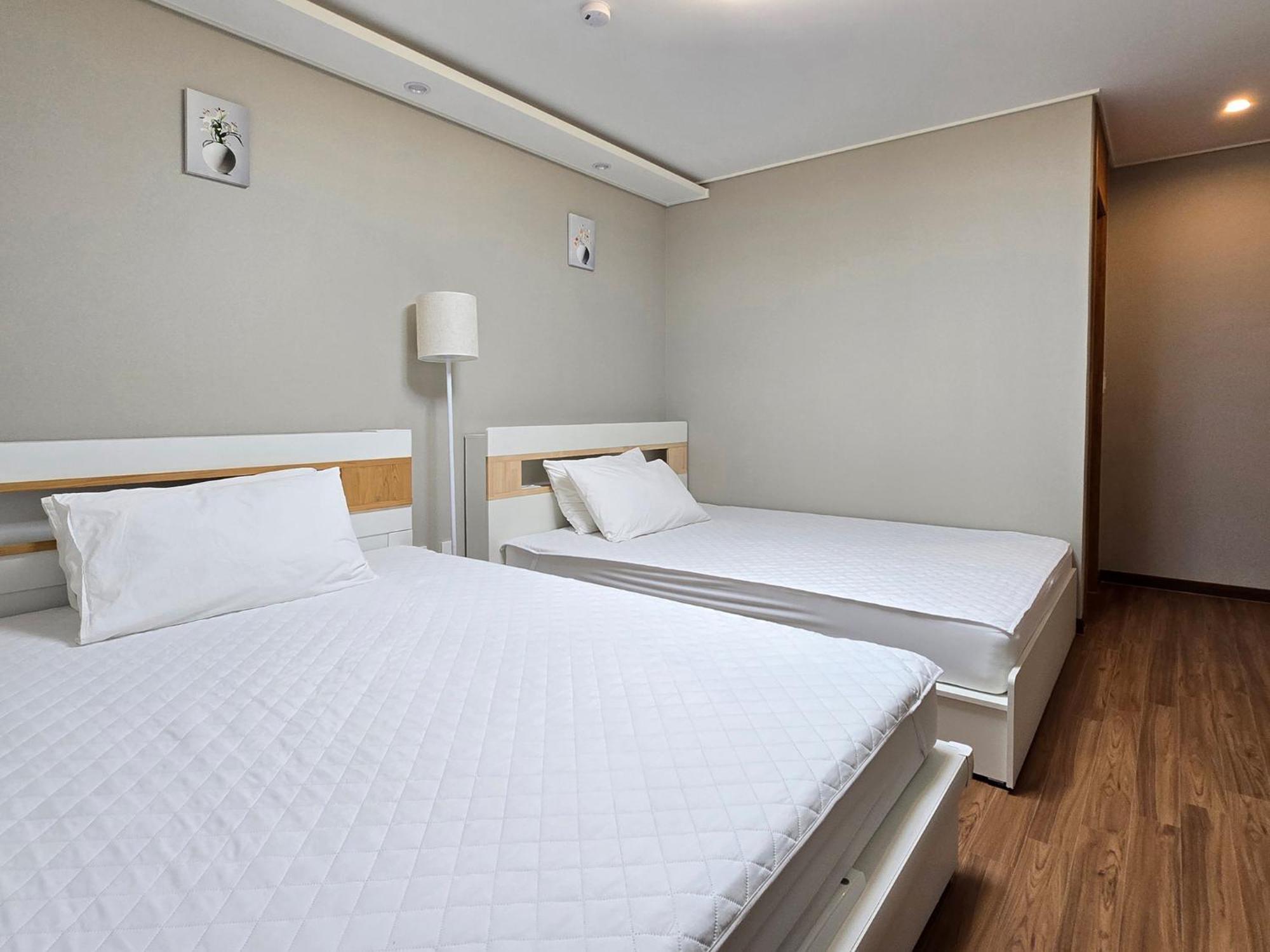 Incheon Airport Guesthouse L Exterior photo
